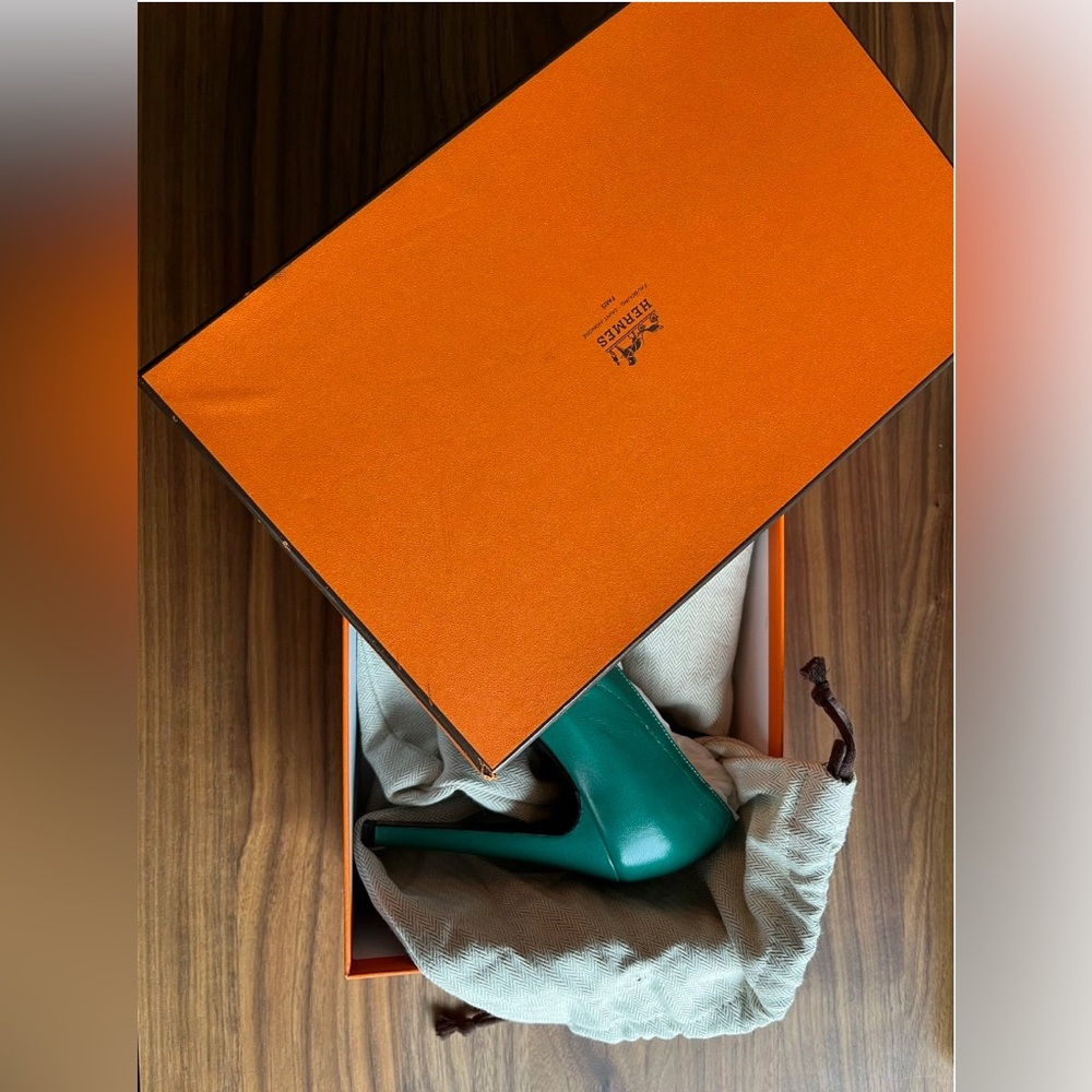 Hermès NEW! Authenticity/Box/Dustbags— Success Pumps Size: 37